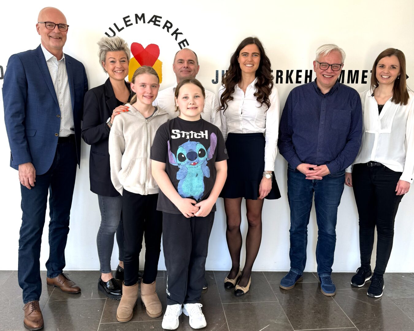 Thorsen Group og DanskHåndbold investerer i børns trivsel med donation til Julemærkehjemmene